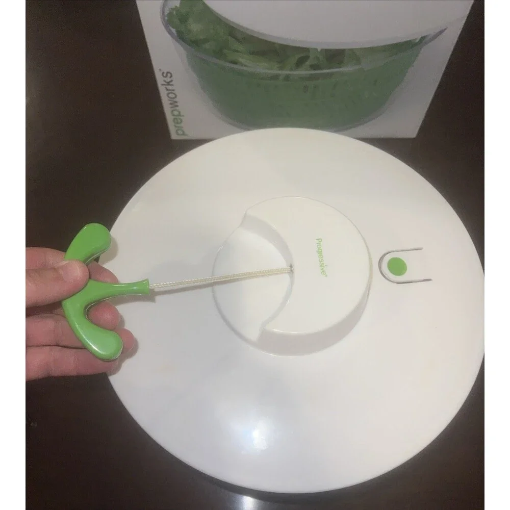 Progressive 4 Qt Salad Spinner Easy Pull Cord With Brake Mechanism Green White